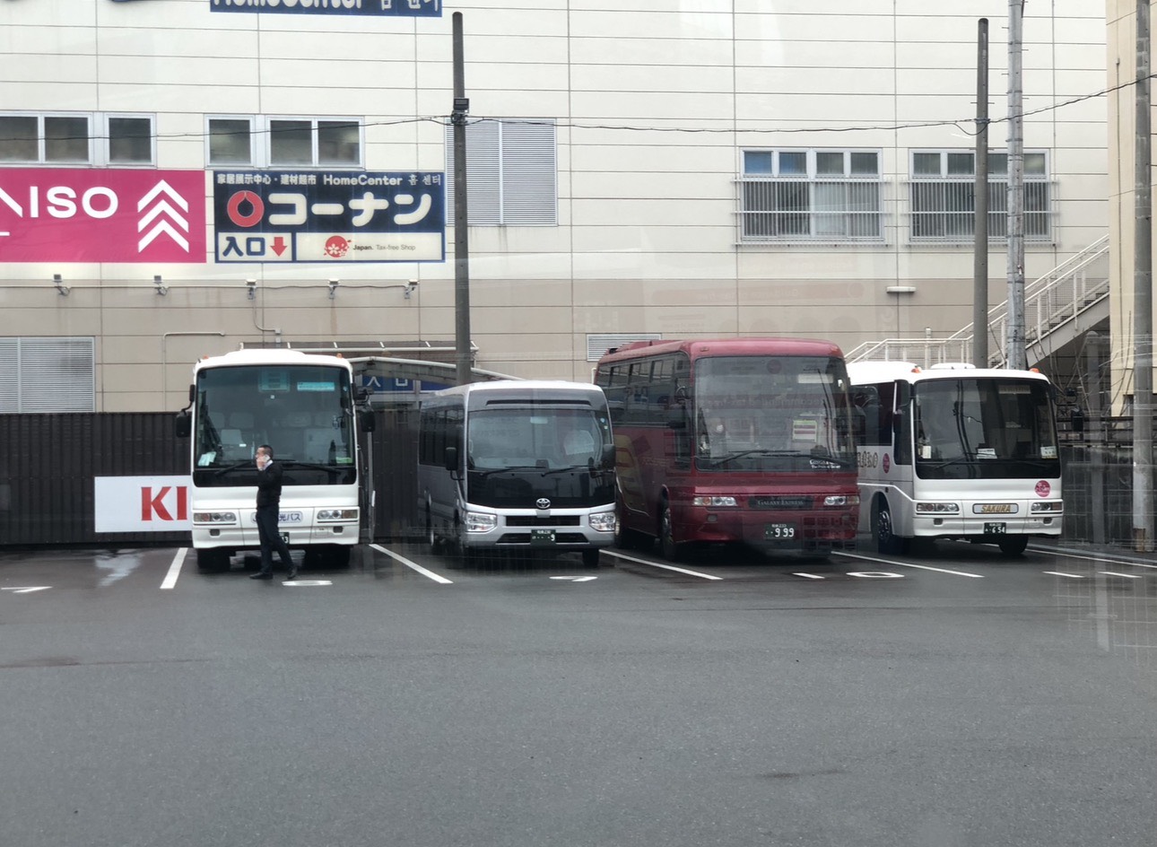 ハーバーランドバス駐車場